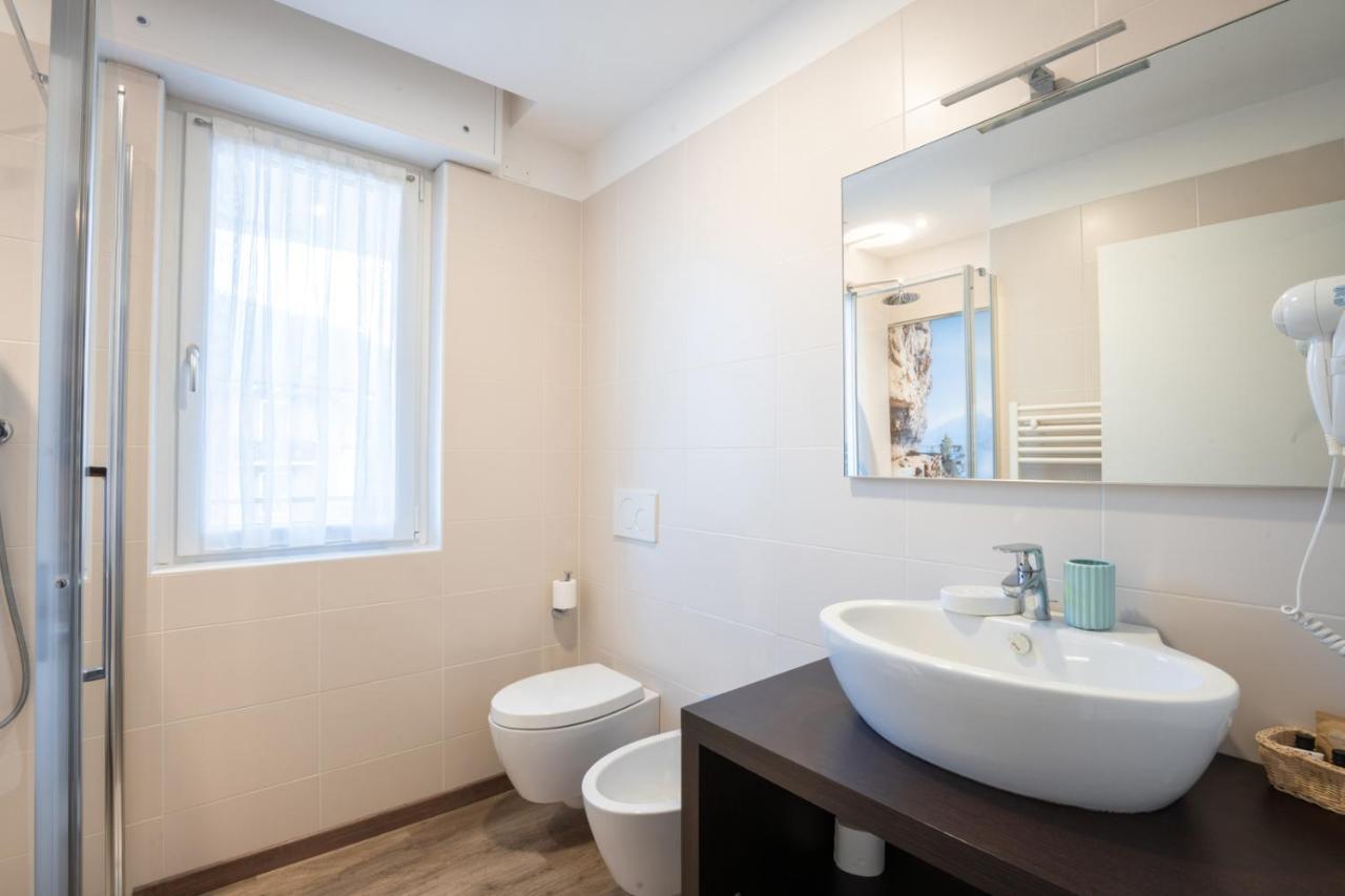 Hotel Rolly Riva del Garda Eksteriør billede